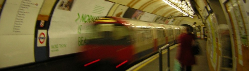 cropped-a04_london_tube1.jpg